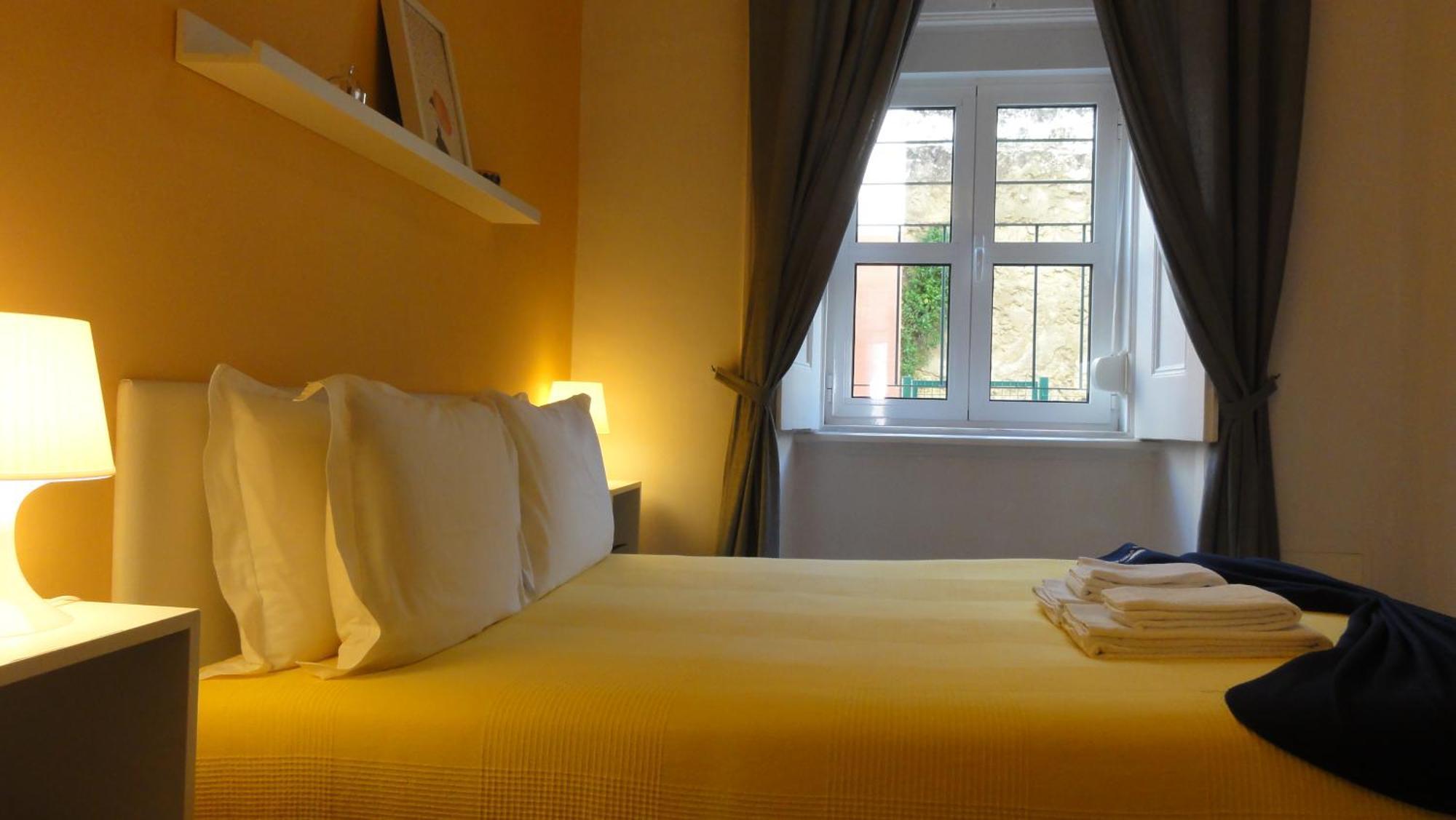 Campo Santana Apartment Lisbon Bagian luar foto